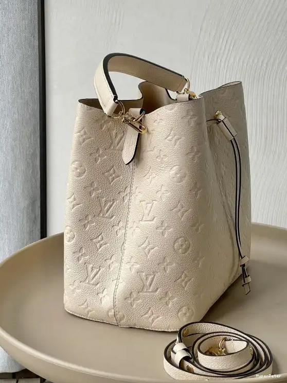 MM NÉONOÉ VUITTON LOUIS 0602